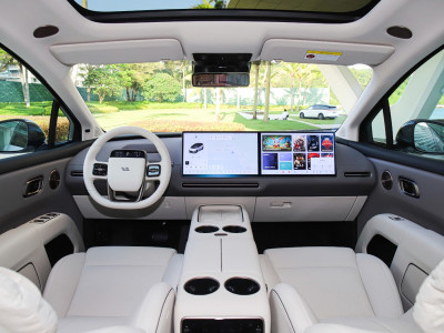 Li i8 Фото №8